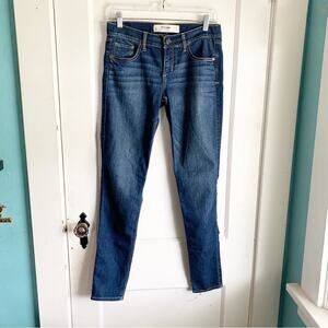 Abercrombie & Fitch Perfect Stretch Dark Wash Skinny Jeans Size 2L Stretch